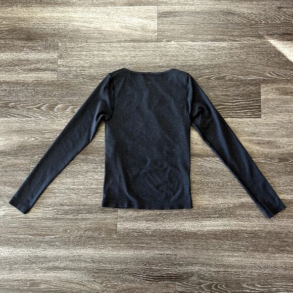 EUC Lululemon Ebb To Street Long Sleeve Ribbed Top with Built-In Bra Sz 6 Black - Picture 5 of 14